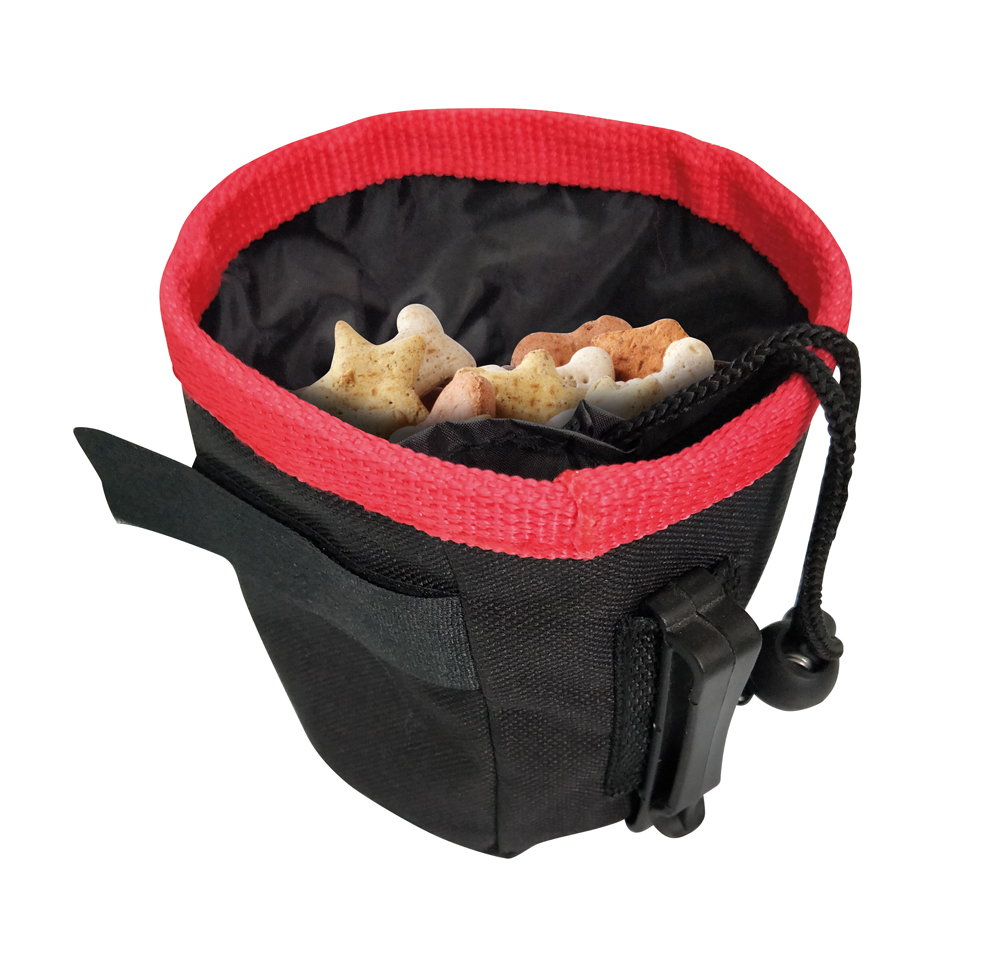 M-PETS_10551708_Treat travel bag_red_L_withfood