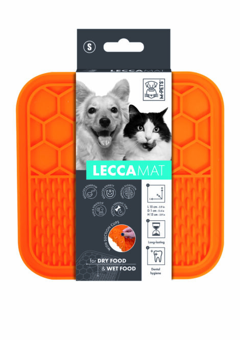M-PETS_60515505 Licking mat Orange S 3D sim